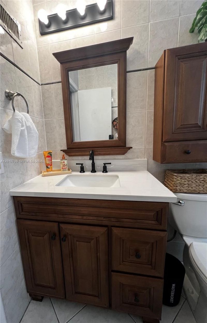 8350 NW 27th Pl , Sunrise, FL 33322 Photo