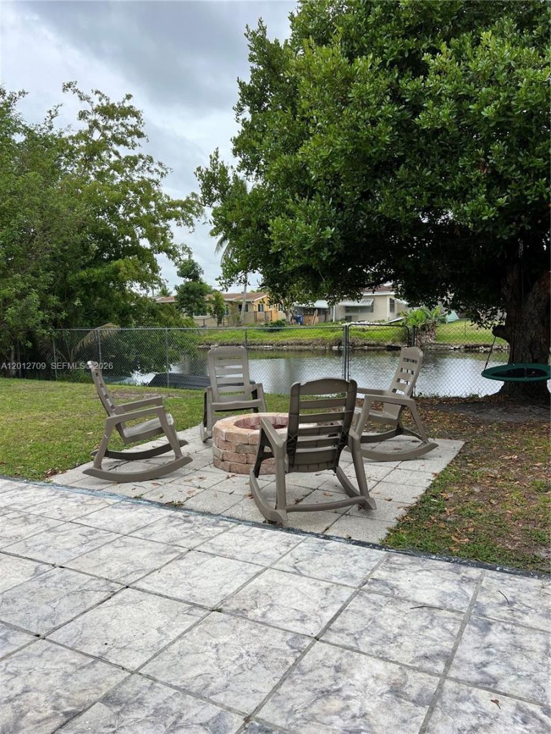 8350 NW 27th Pl , Sunrise, FL 33322 Photo