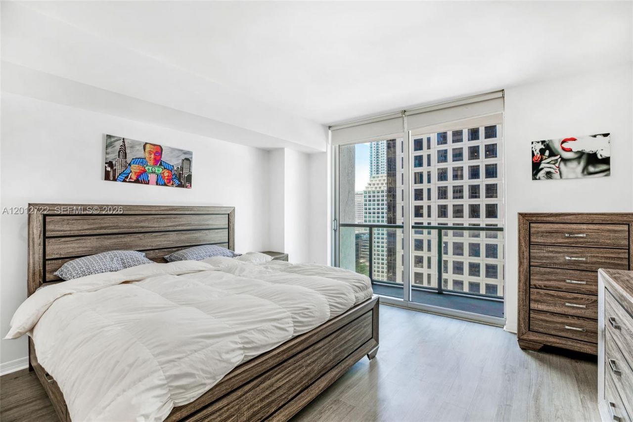 500 Brickell Ave, Unit 2508, Miami, FL 33131 Photo