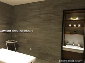 55 SW 9th St , Unit 2504, Miami, FL 33130 Photo