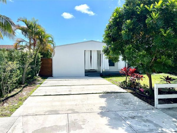 5300 NW 1st Ave , Unit 5300, Oakland Park, FL 33309