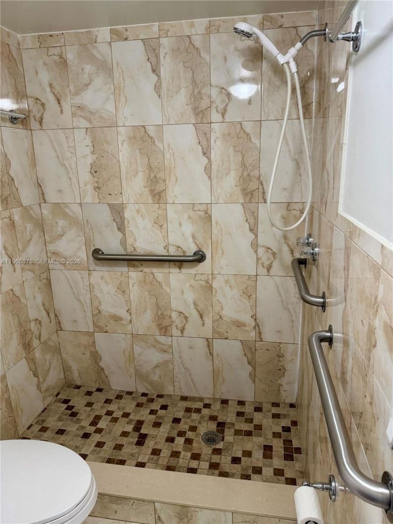 18810 NW 57th Ave, Unit 109, Hialeah, FL 33015 Photo