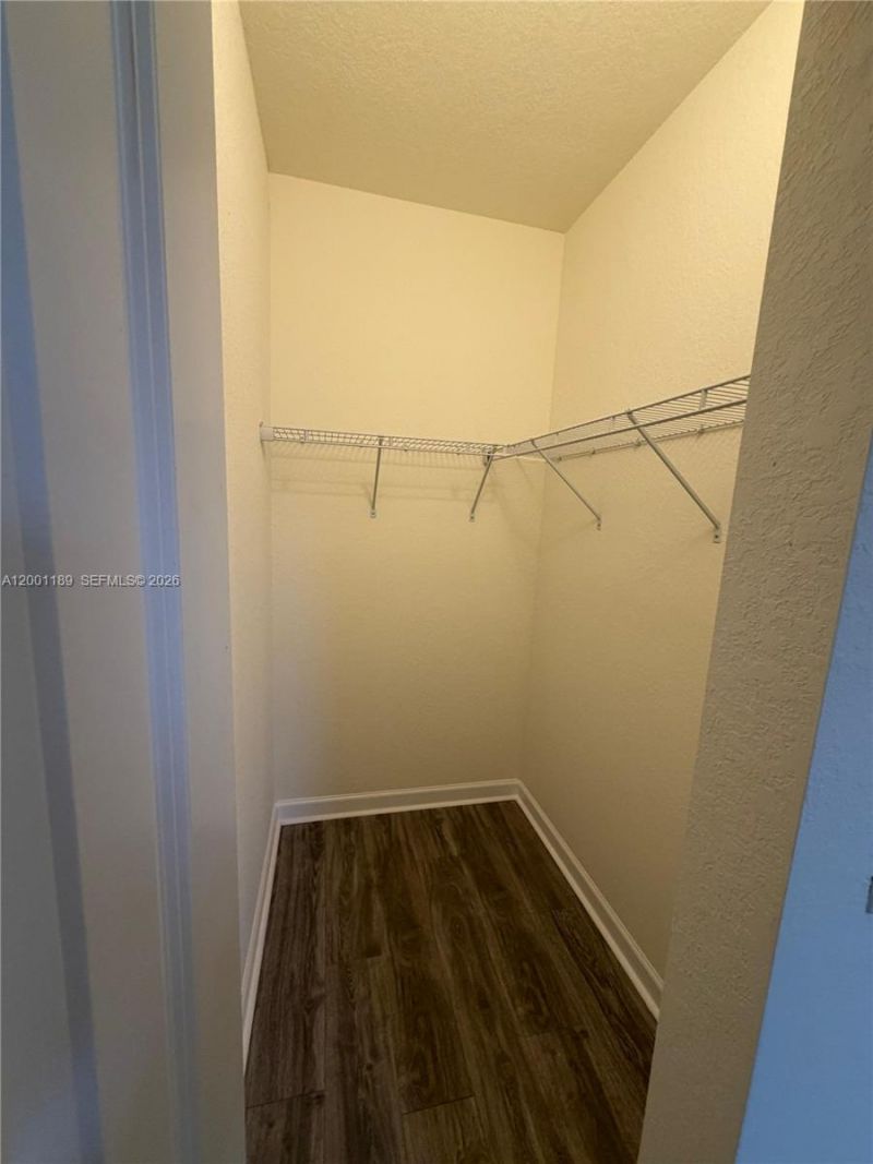11104 W 33rd Way, Hialeah, FL 33018 Photo