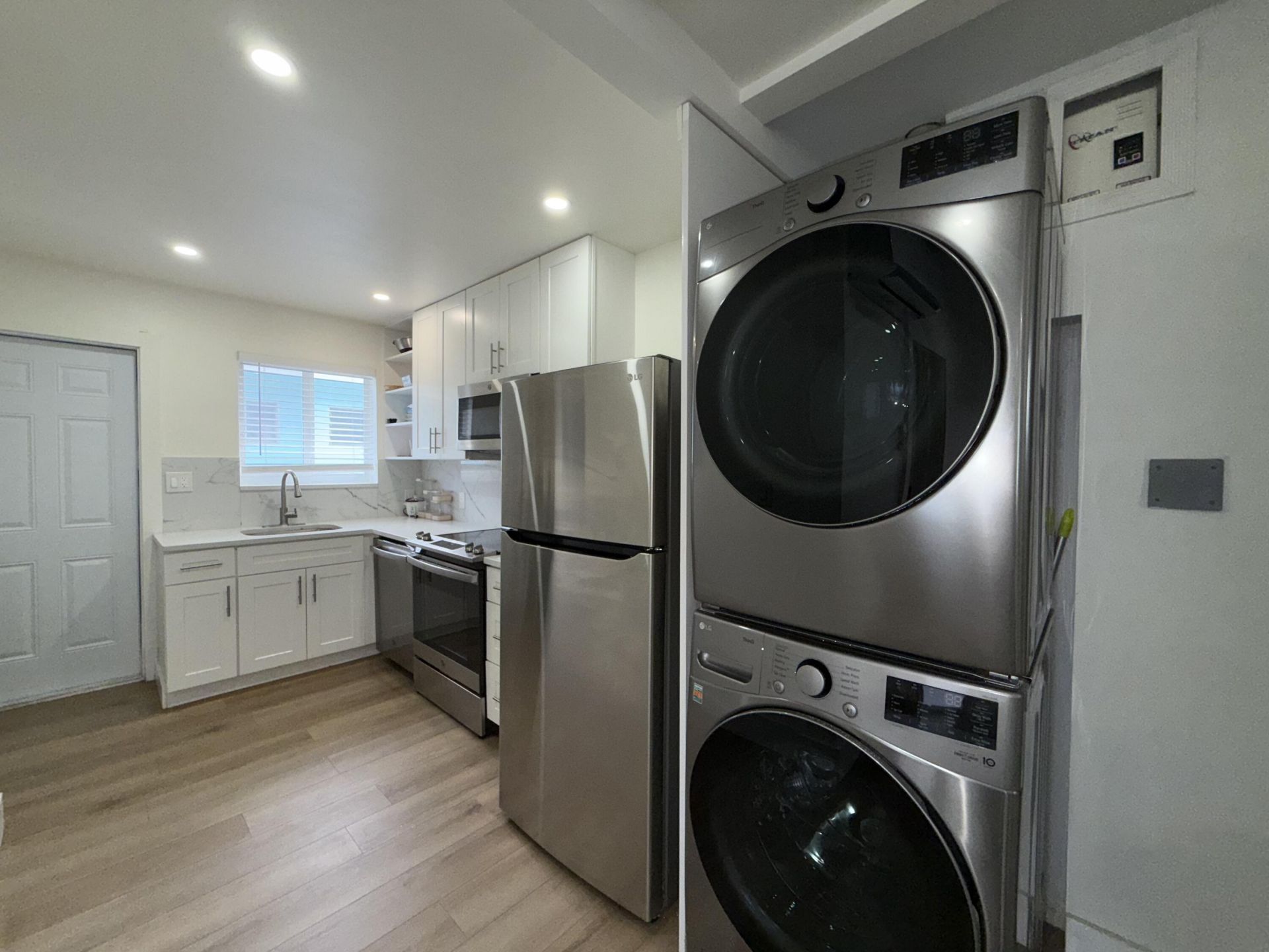 820 SE 14th Street, Unit 1-2, Fort Lauderdale, FL 33316 Photo