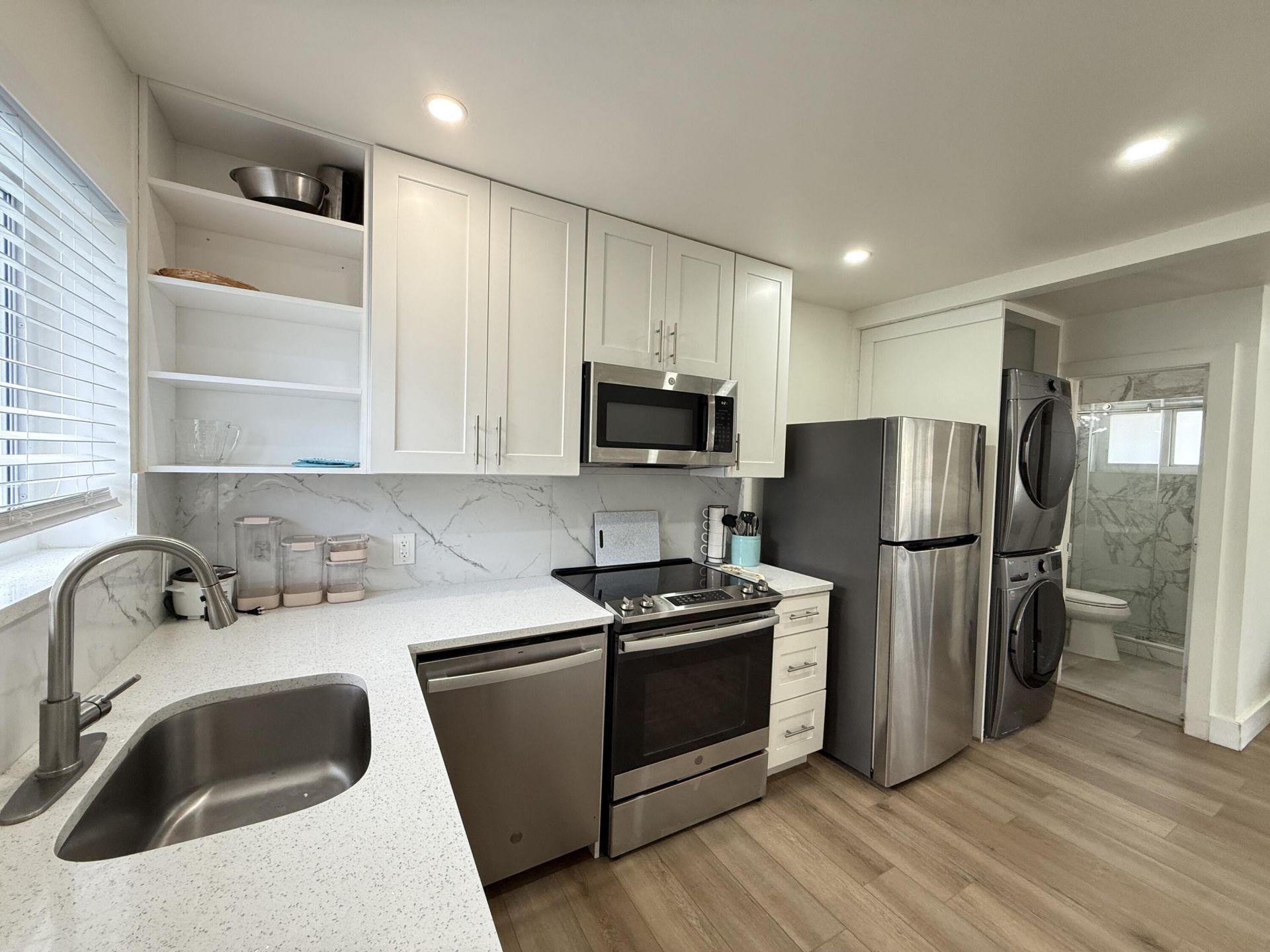 820 SE 14th Street, Unit 1-2, Fort Lauderdale, FL 33316 Photo