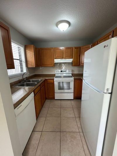 611 E Coast Avenue, Unit B, Lantana, FL 33462 Photo