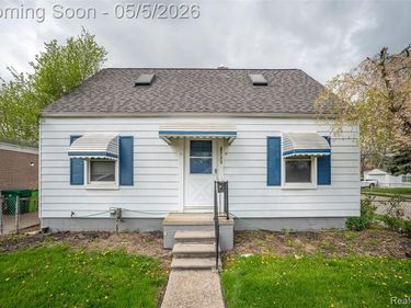 22173 Normandy Avenue, Eastpointe, MI 48021