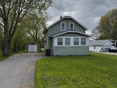 1468 Eggleston Avenue, Flint Twp, MI 48532