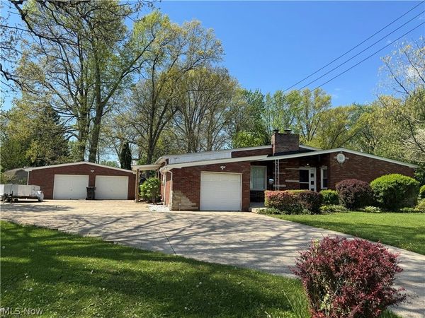 4847 Norquest Boulevard , Youngstown, OH 44515