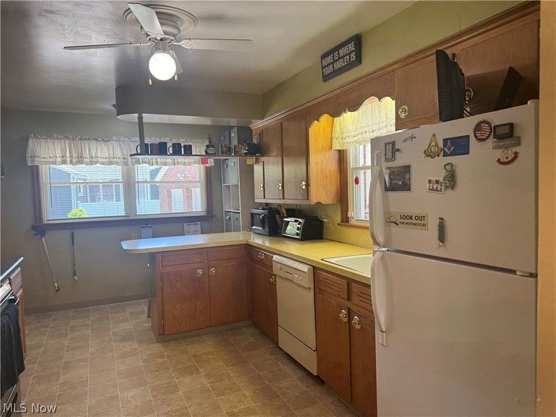 4847 Norquest Boulevard, Youngstown, OH 44515 Photo 13