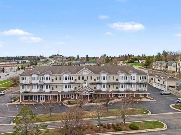 725 Harbor Watch Drive, Unit 307, Petoskey, MI 49770