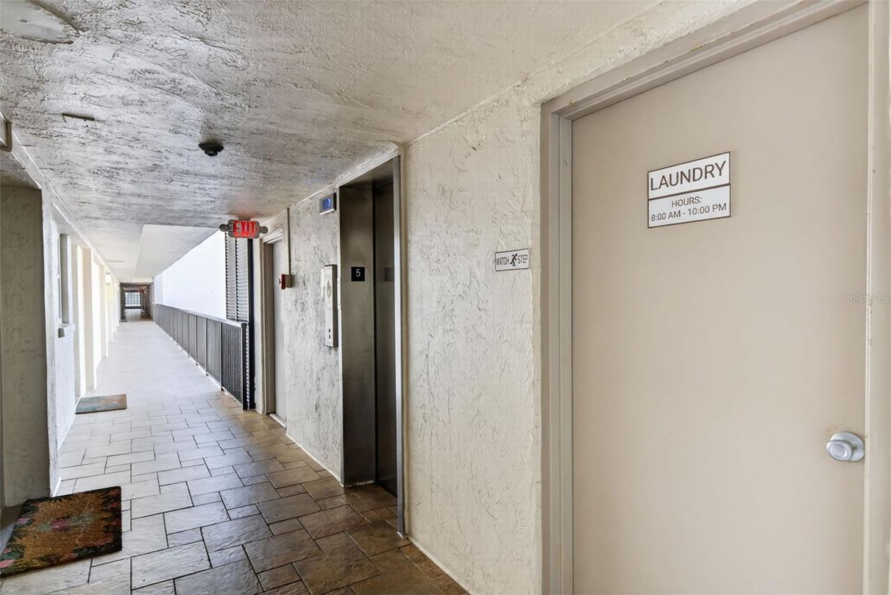 800 Benjamin Franklin Drive, Unit 509, Sarasota, FL 34236 Photo