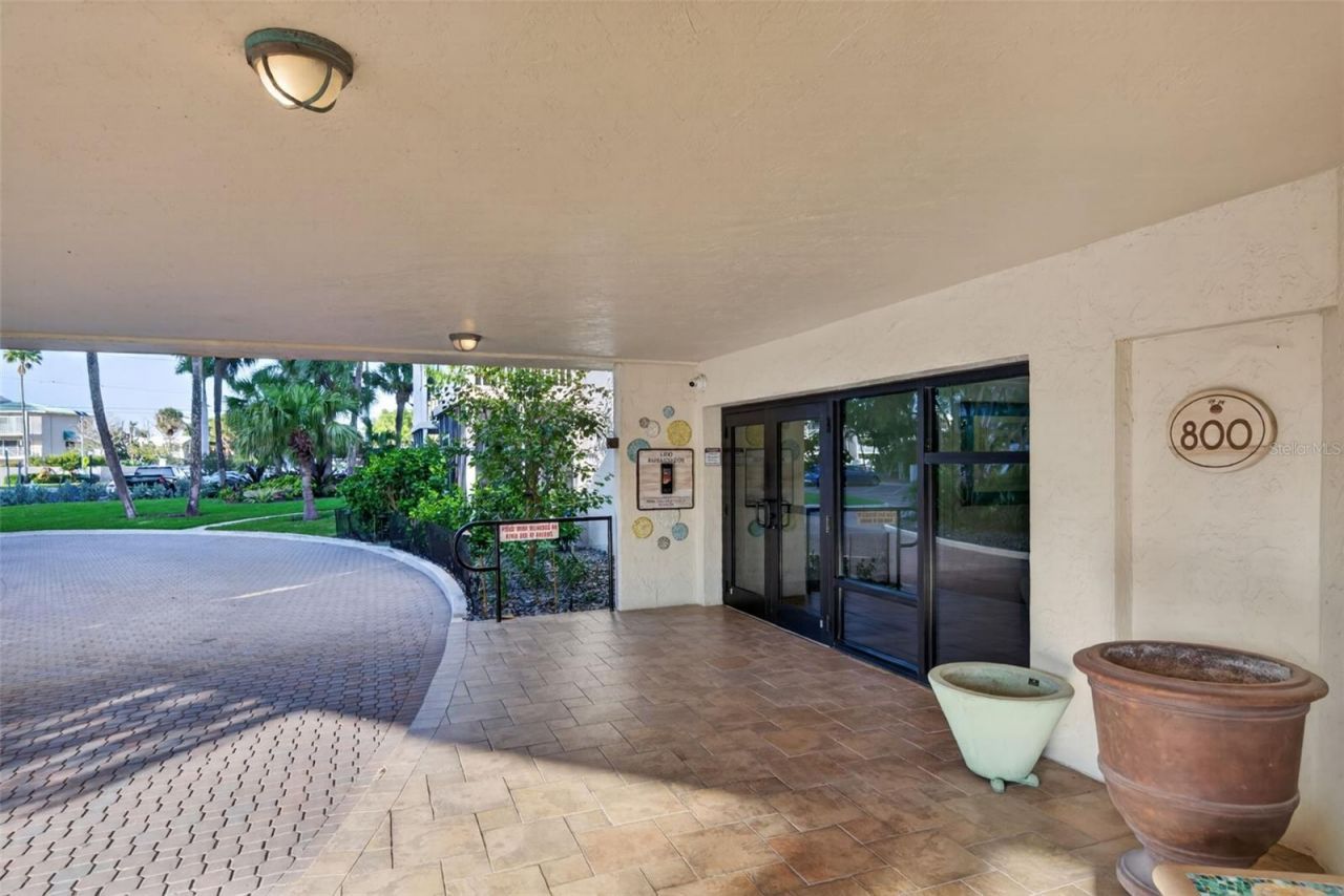 800 Benjamin Franklin Drive, Unit 509, Sarasota, FL 34236 Photo