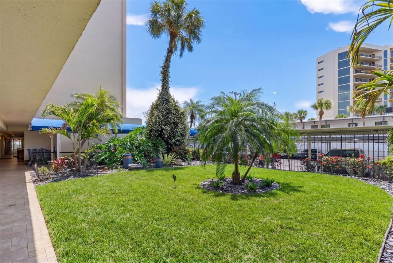 800 Benjamin Franklin Drive, Unit 509, Sarasota, FL 34236 Photo