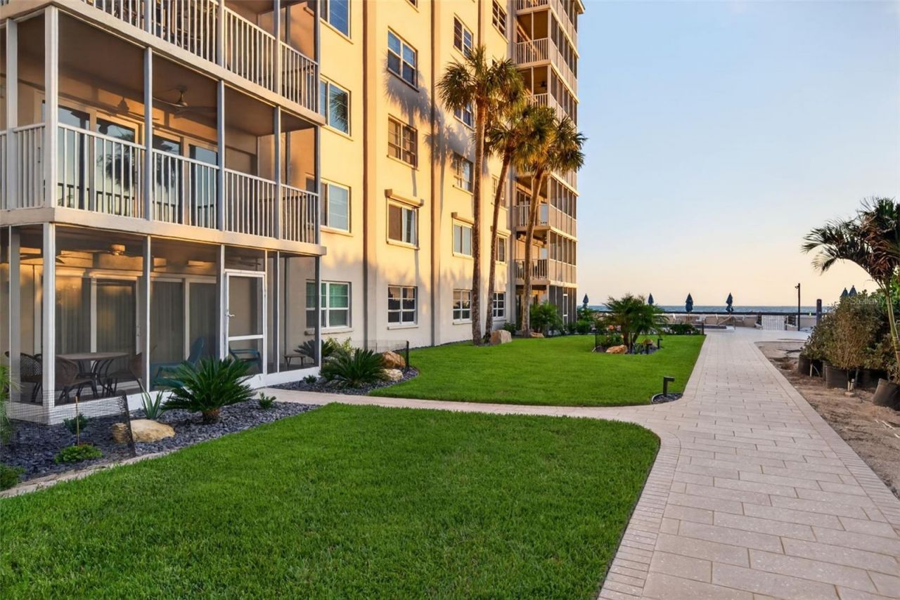 800 Benjamin Franklin Drive, Unit 509, Sarasota, FL 34236 Photo