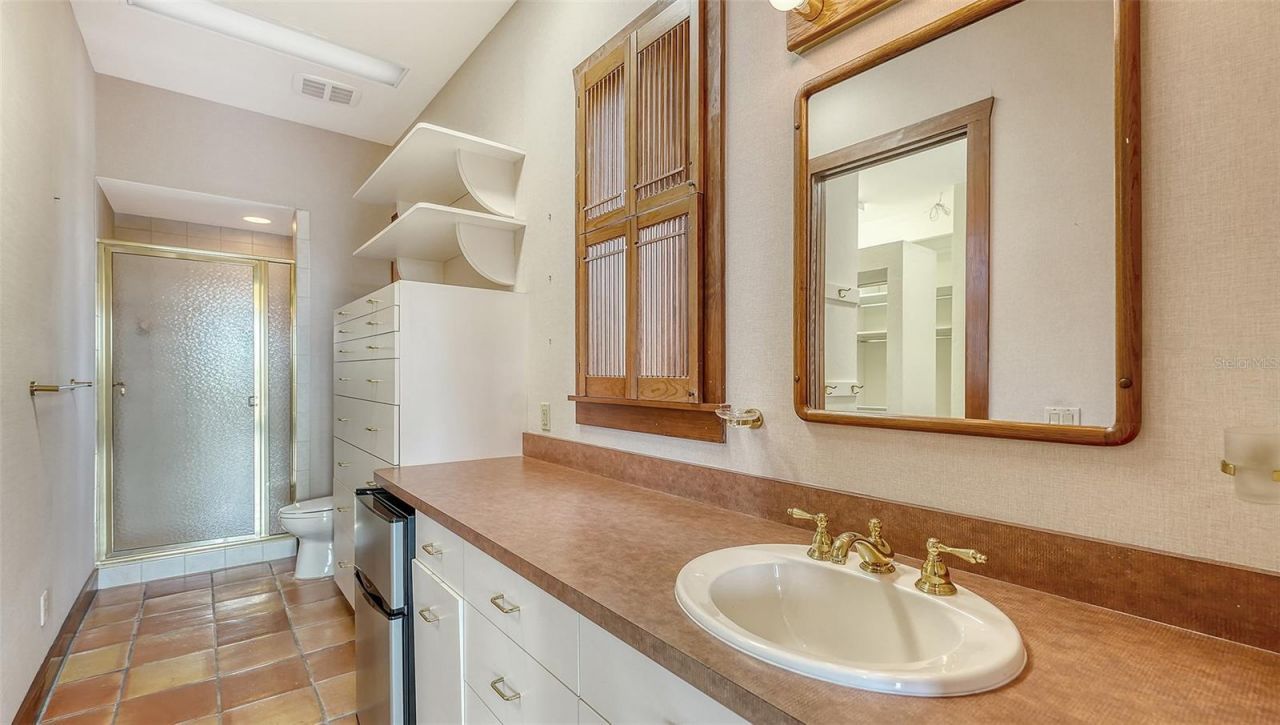 156 Emerson Drive, Sarasota, FL 34236 Photo