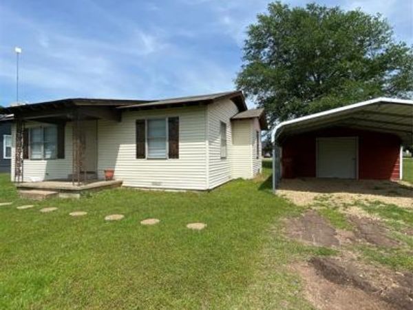 1260 Vz County Road 1810 , Grand Saline, TX 75140