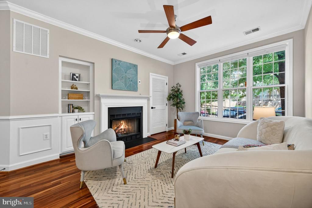 1320 N Wayne Street, Unit 108, Arlington, VA 22201 Main Photo