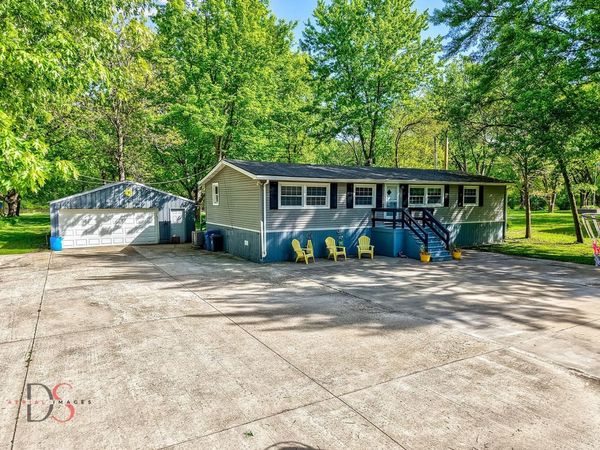 1906 N 2959th Road , Ottawa, IL 61350