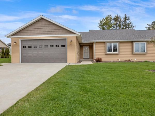 4033 Spring COURT, Sheboygan, WI 53083