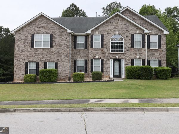 6263 Shell Drive, Atlanta, GA 30331