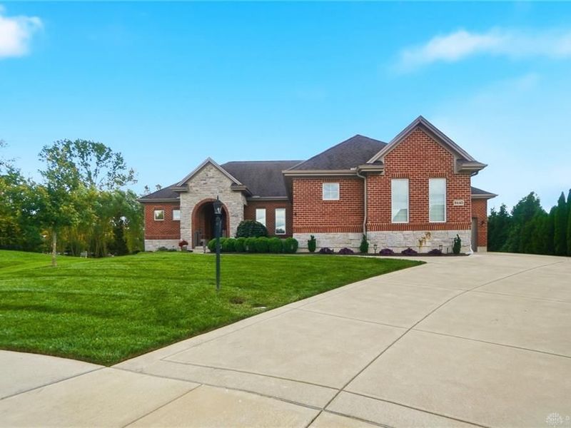 9440 Old Bridge Drive, Washington Township, OH 45458 Photo 6