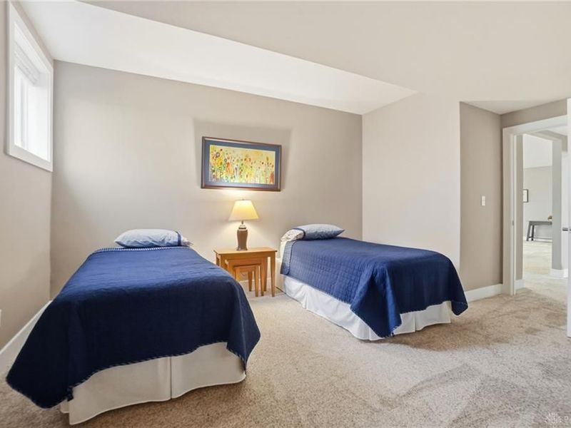 9440 Old Bridge Drive, Washington Township, OH 45458 Photo 82