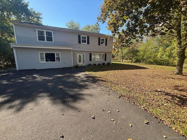 2 Partington Place, New Paltz, NY 12561