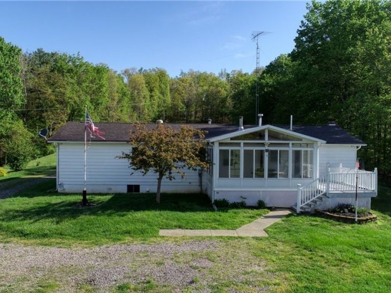 7312 Bowie Road, Cambridge, OH 43725 Photo 3