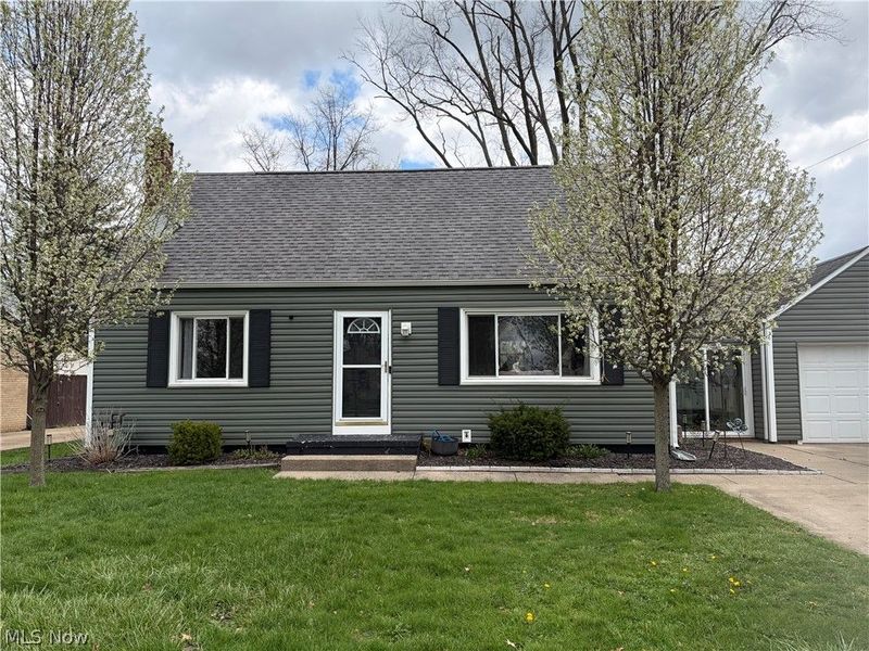 4300 Broadway Avenue NE, Louisville, OH 44641 Photo 1