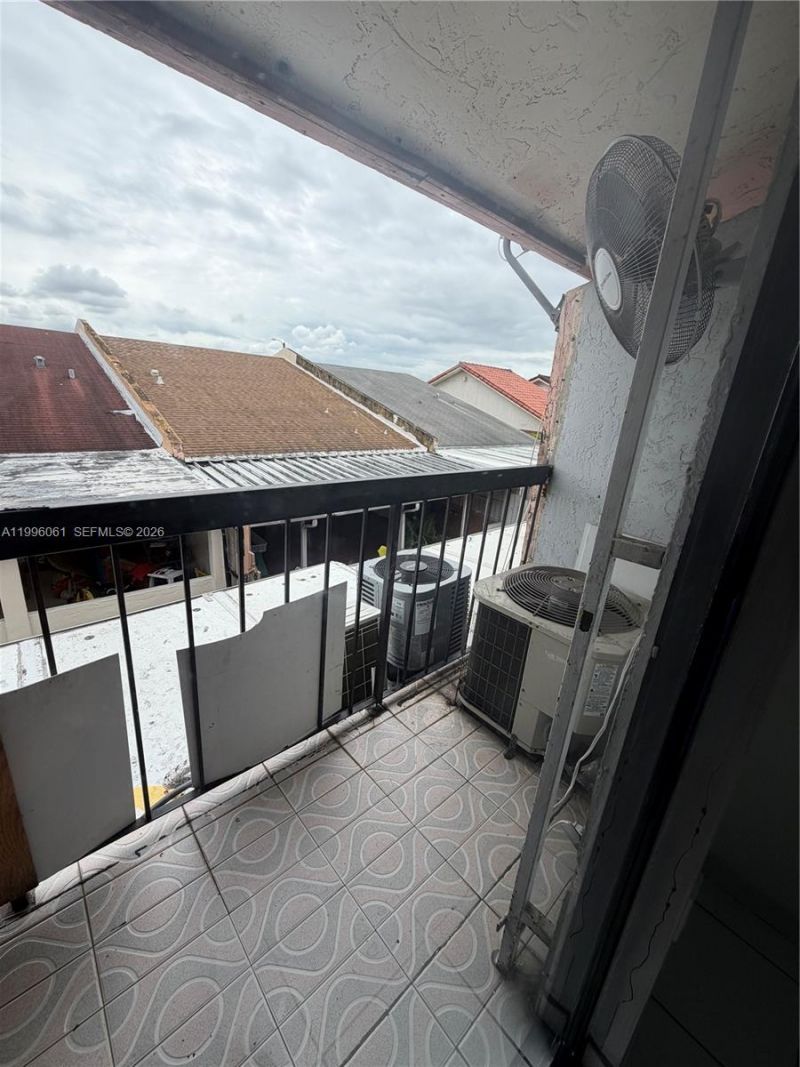 2170 W 60th St , Unit 16205, Hialeah, FL 33016 Photo