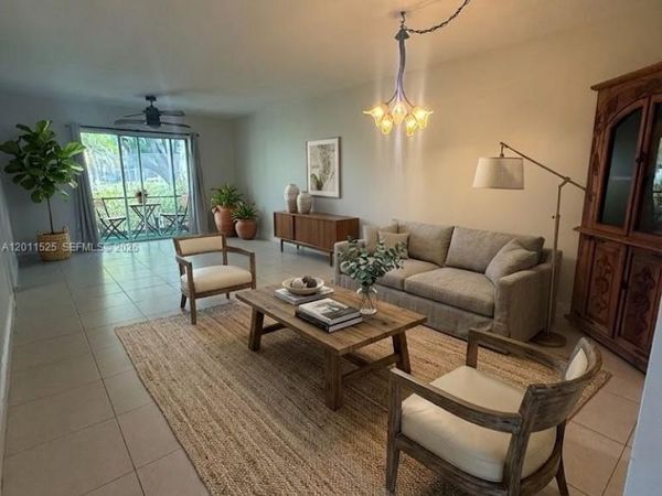 5080 SW 64th Ave , Unit 104, Davie, FL 33314