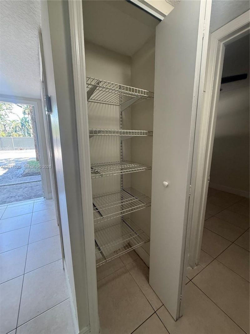 5080 SW 64th Ave , Unit 104, Davie, FL 33314 Photo