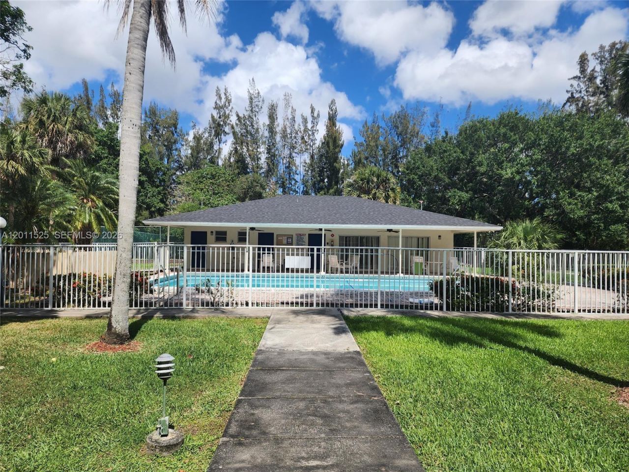 5080 SW 64th Ave , Unit 104, Davie, FL 33314 Photo