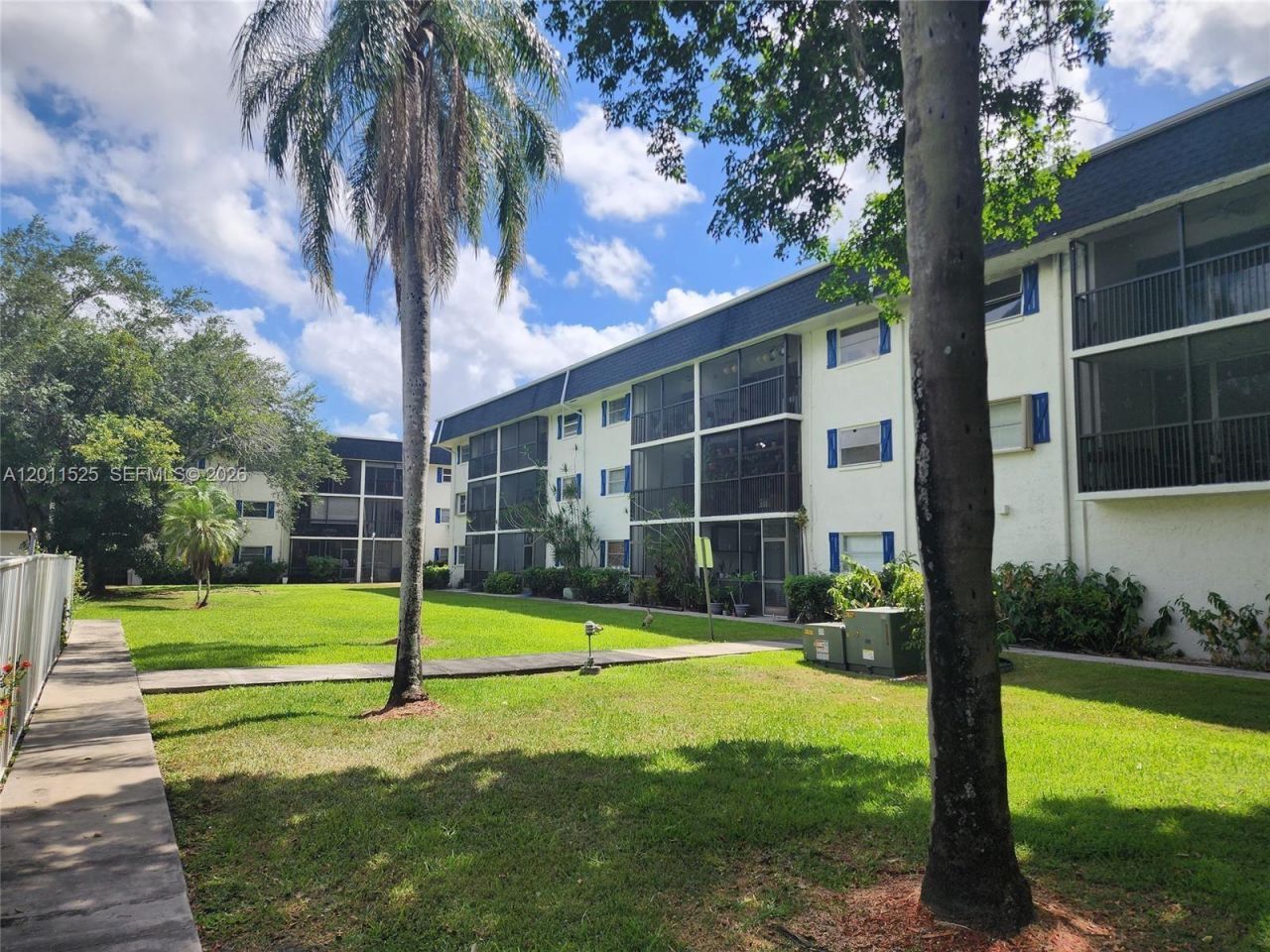 5080 SW 64th Ave , Unit 104, Davie, FL 33314 Photo