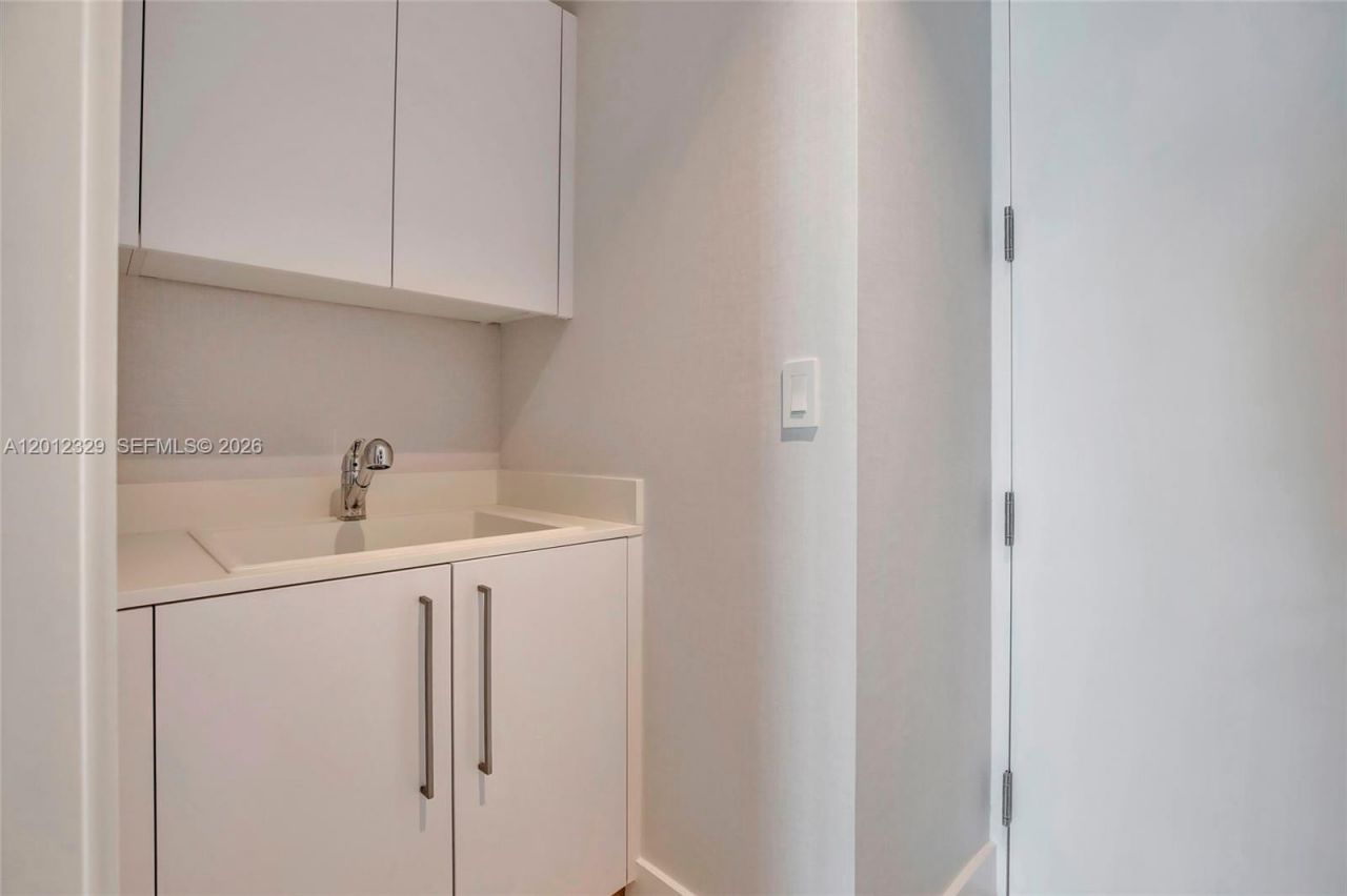 15701 Collins Ave , Unit 3804, Sunny Isles Beach, FL 33160 Photo