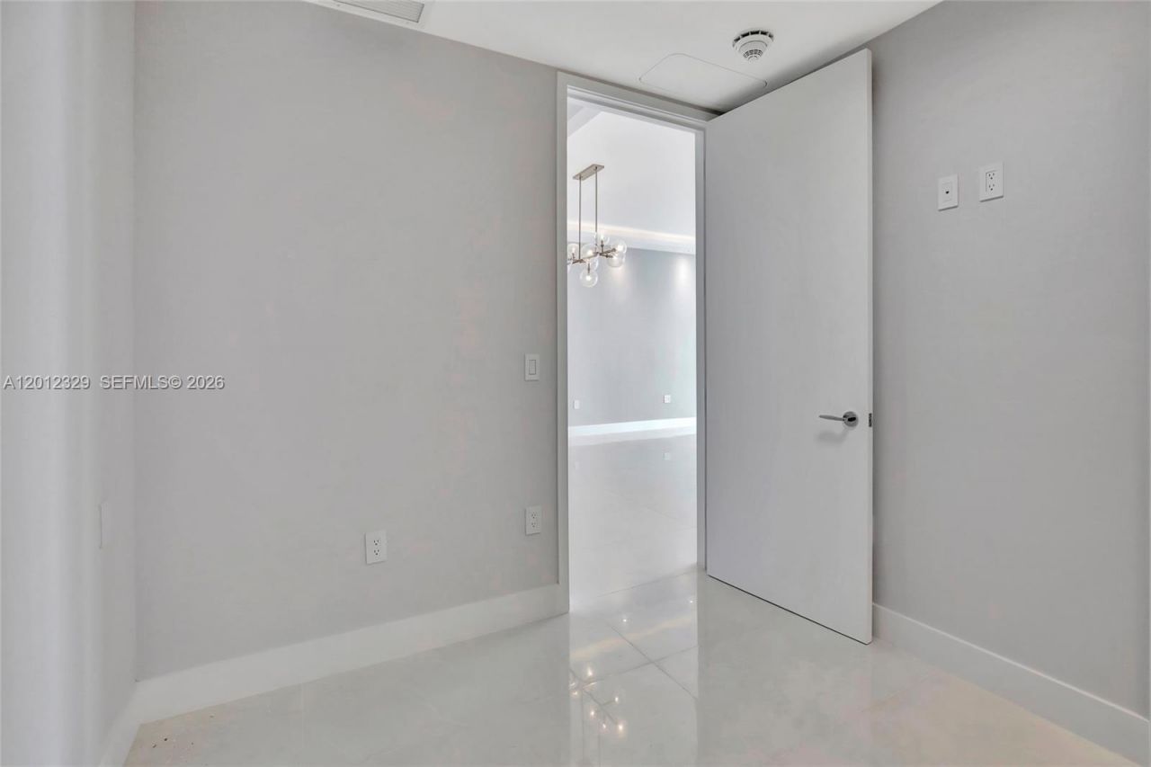 15701 Collins Ave , Unit 3804, Sunny Isles Beach, FL 33160 Photo