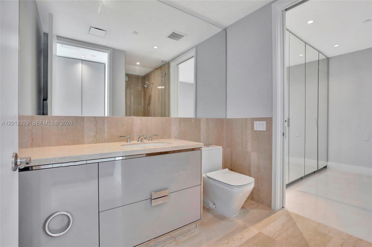 15701 Collins Ave , Unit 3804, Sunny Isles Beach, FL 33160 Photo