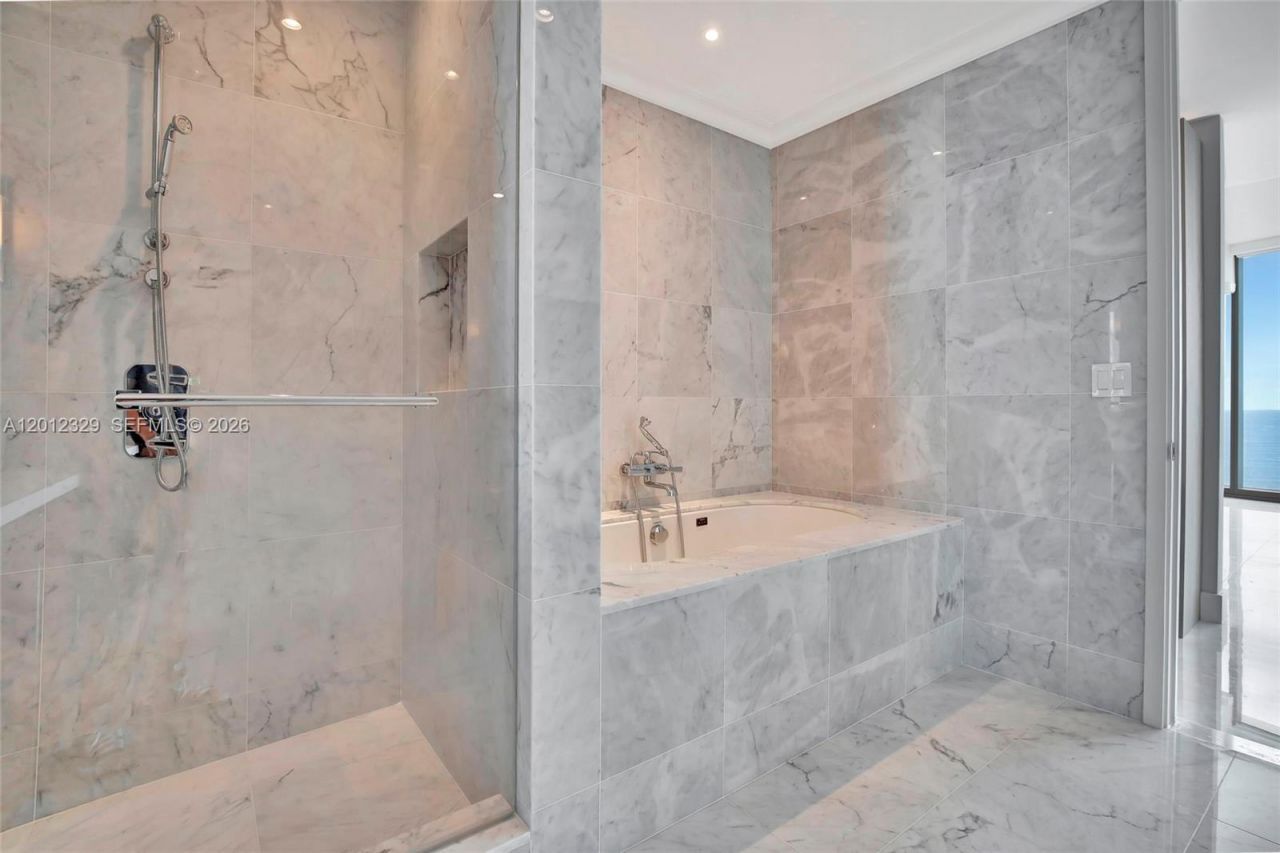 15701 Collins Ave , Unit 3804, Sunny Isles Beach, FL 33160 Photo