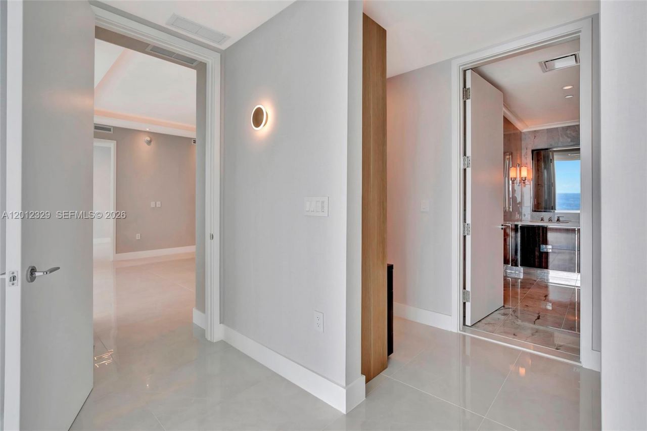 15701 Collins Ave , Unit 3804, Sunny Isles Beach, FL 33160 Photo