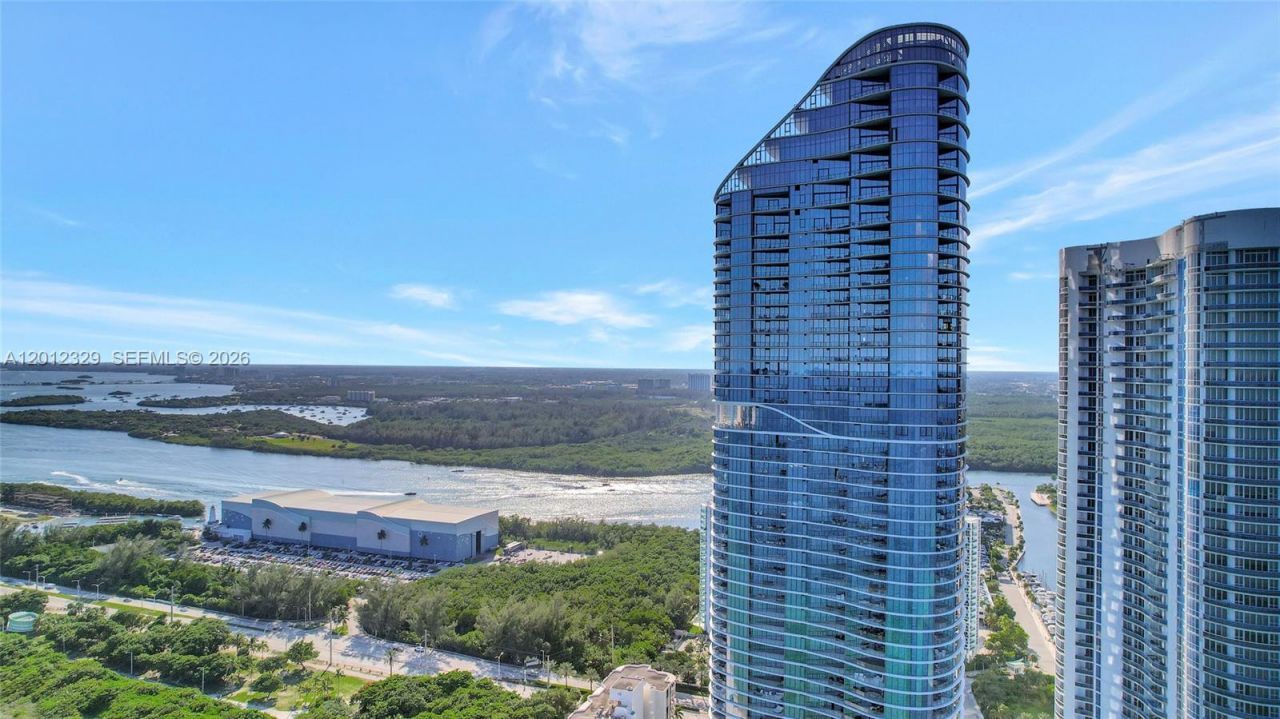 15701 Collins Ave , Unit 3804, Sunny Isles Beach, FL 33160 Photo