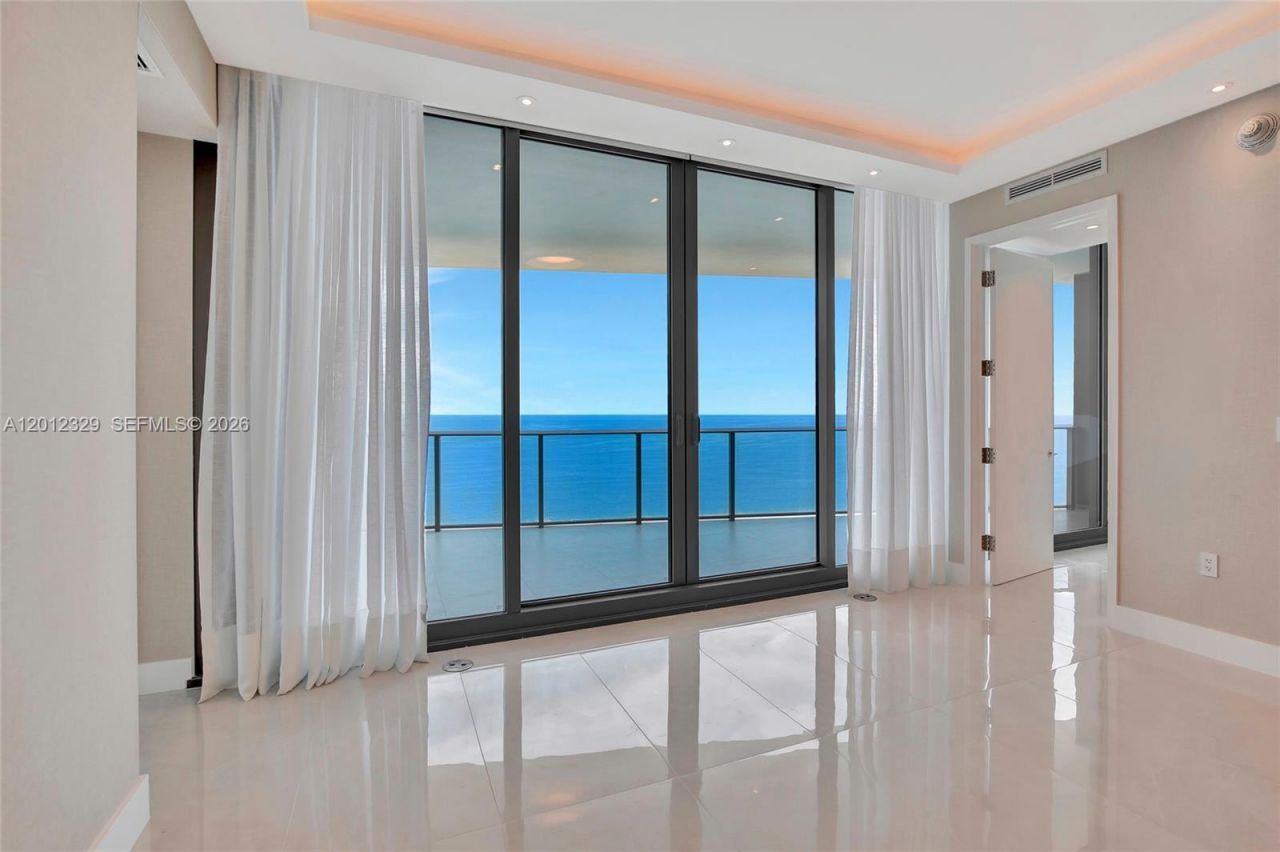 15701 Collins Ave , Unit 3804, Sunny Isles Beach, FL 33160 Photo