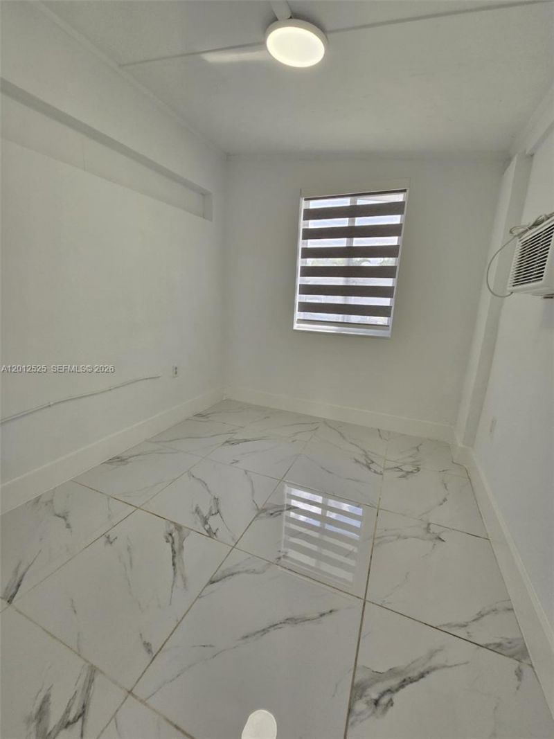 11984 SW 195th St , Miami, FL 33177 Photo