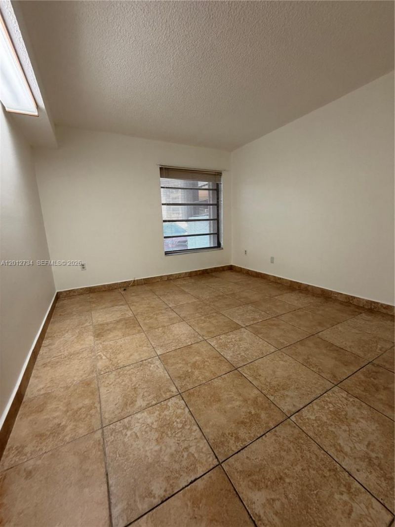 1300 SW 122nd Ave, Unit 107-2, Miami, FL 33184 Photo