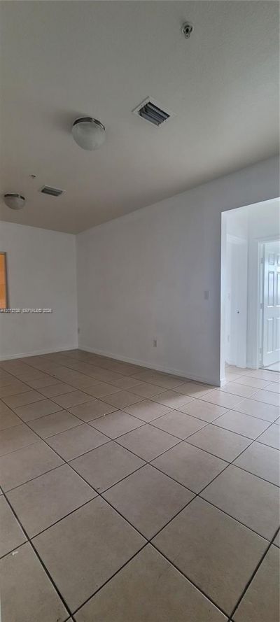 33 E 20th St, Unit 206, Hialeah, FL 33010 Photo