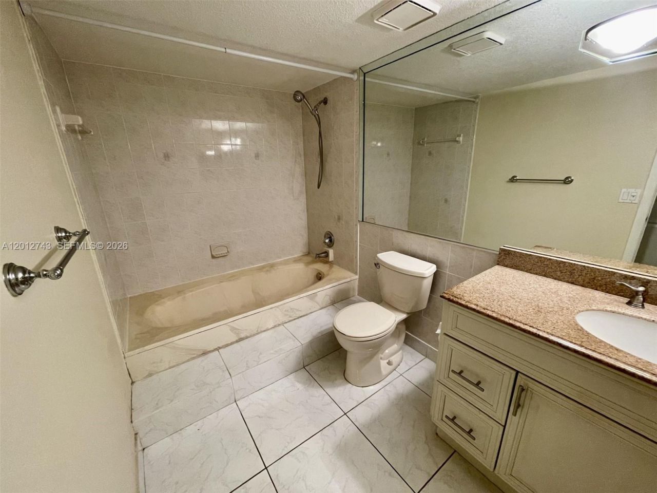 491 Racquet Club Rd , Unit 303, Weston, FL 33326 Photo