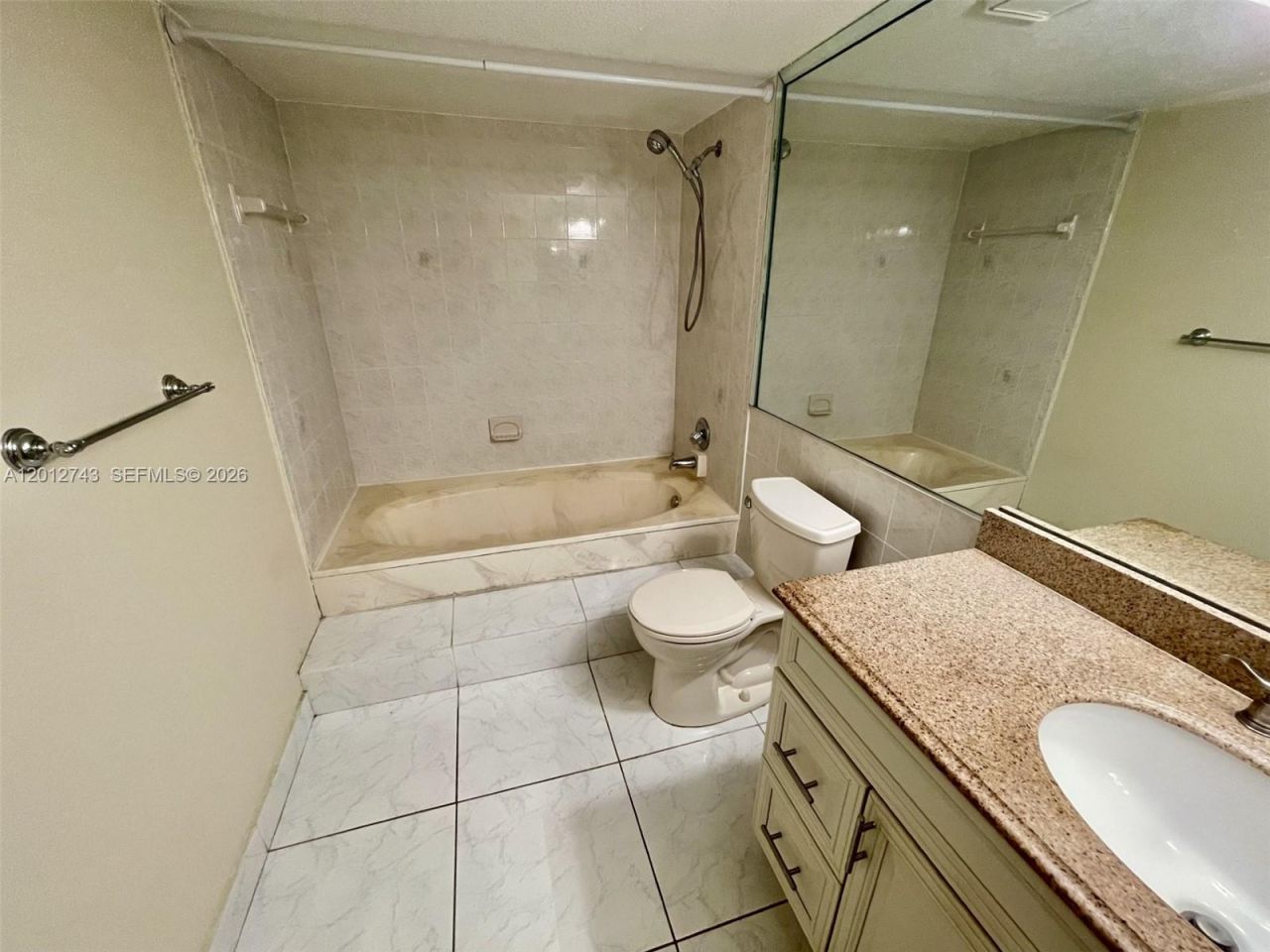 491 Racquet Club Rd , Unit 303, Weston, FL 33326 Photo