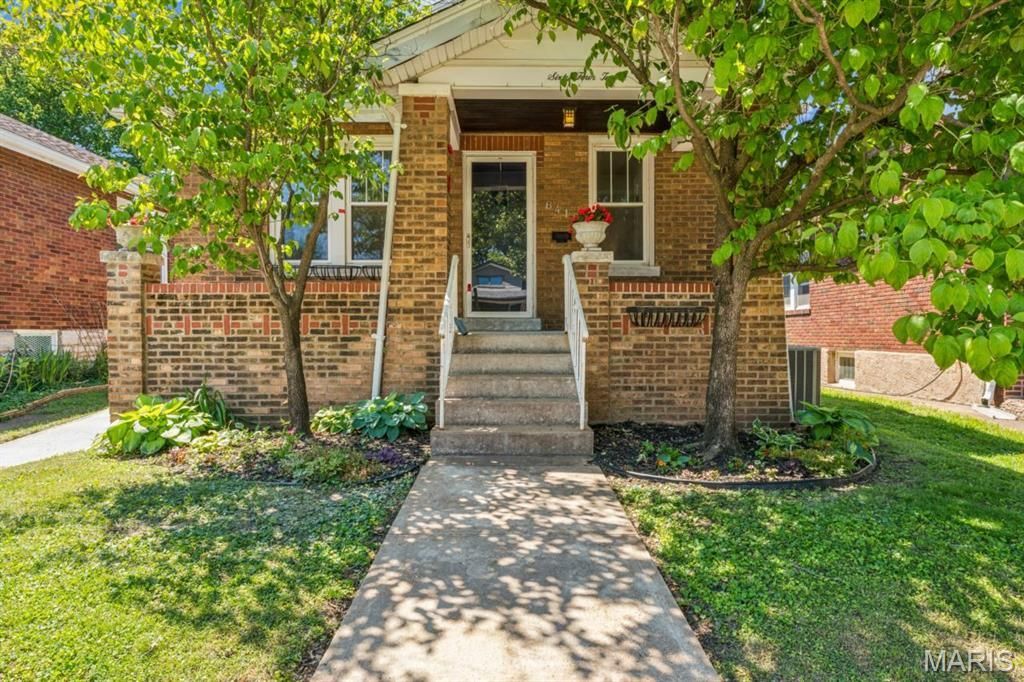 6412 Potomac Street, Saint Louis, MO 63139 Main Photo