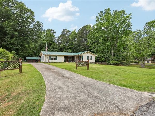 1949 Bonnie Ridge Drive, Griffin, GA 30223