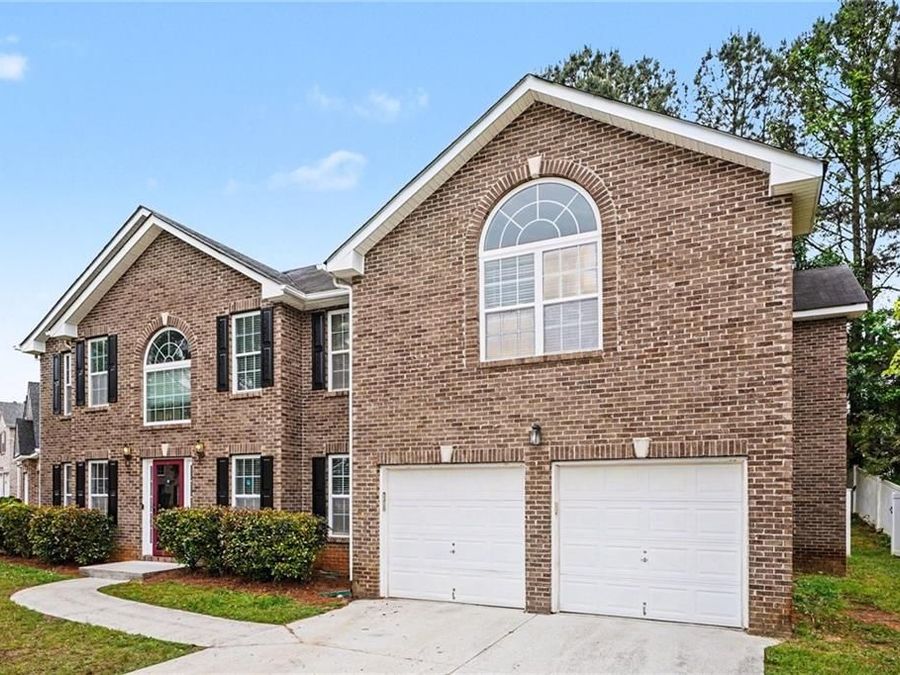 Property Image 8